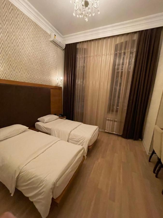 Solo Hotel On Nizami Street Baku Exteriör bild