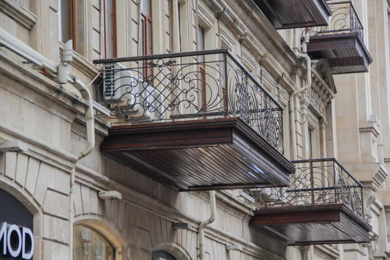 Solo Hotel On Nizami Street Baku Exteriör bild